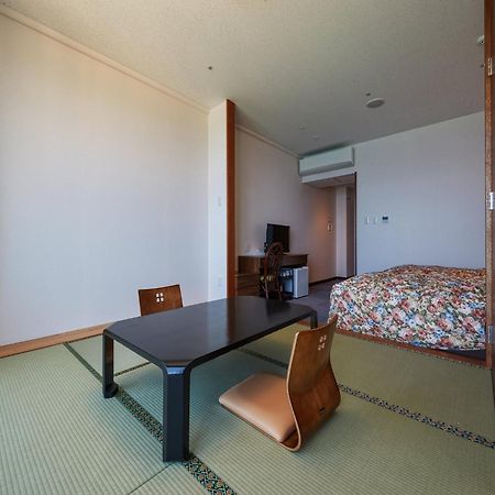 Hotel Miyuki Beach Onna Exterior foto